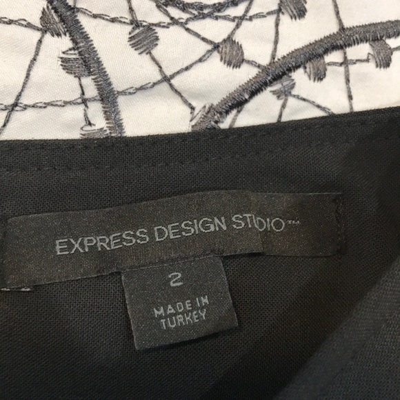 Express - Picture 2 of 2